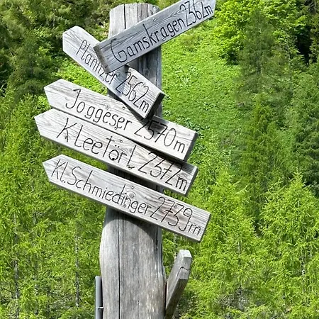 아파트 Haus Laubreuter